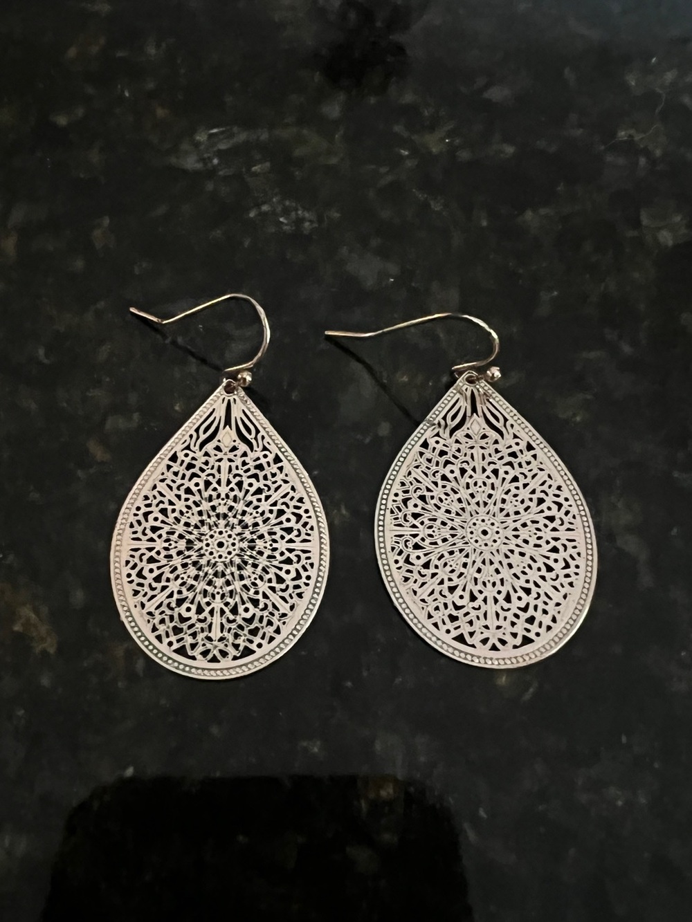 Delicate Teardrop Filigree Dangle Earrings
